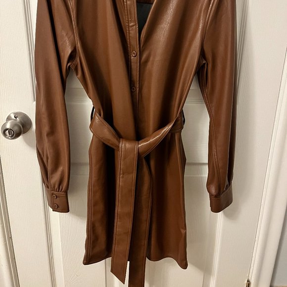 Aritzia (Wilfred) Caroline Leather Dress - Picture 2 of 4